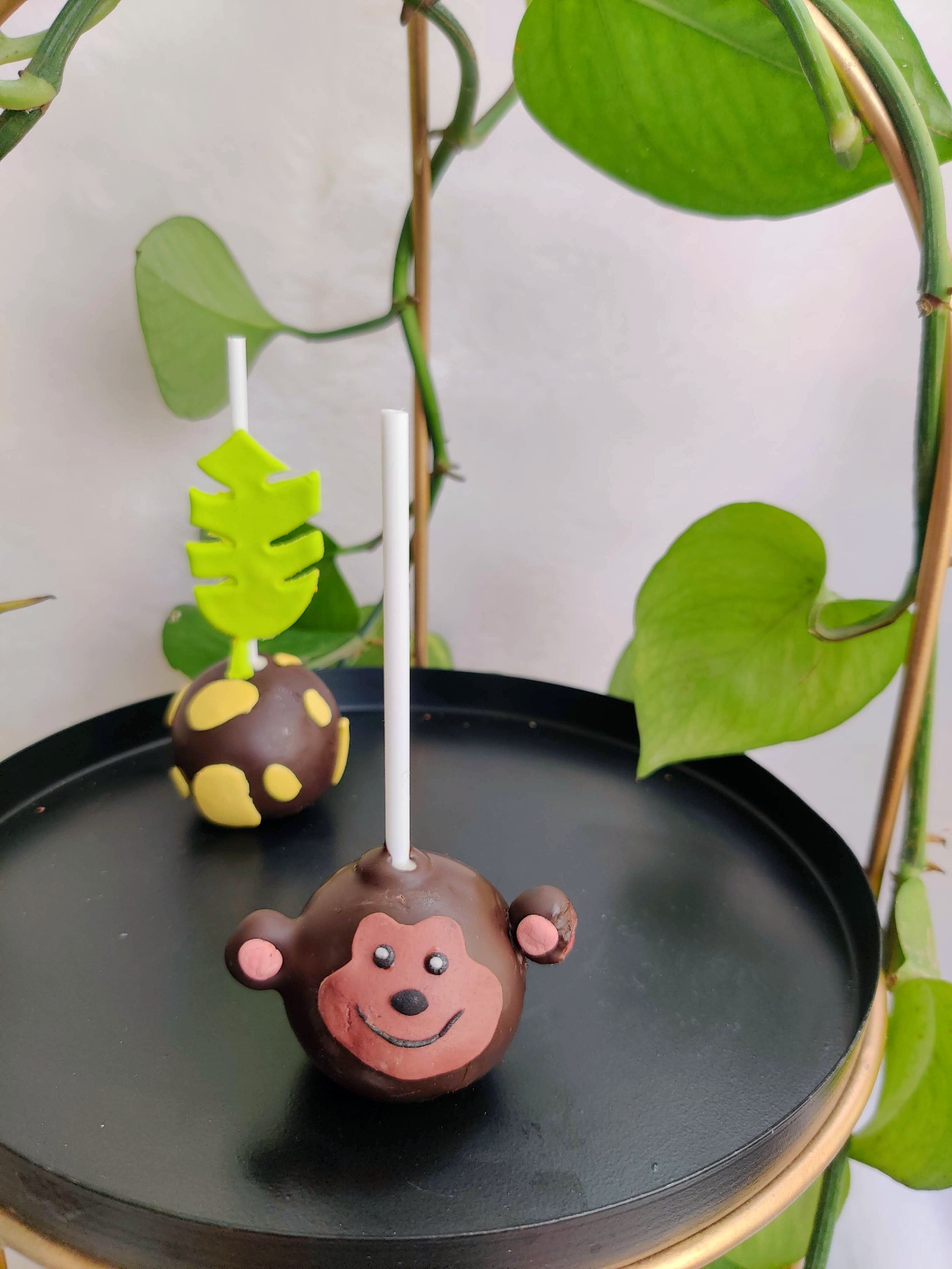 Jungle Animal Theme Cake Pops